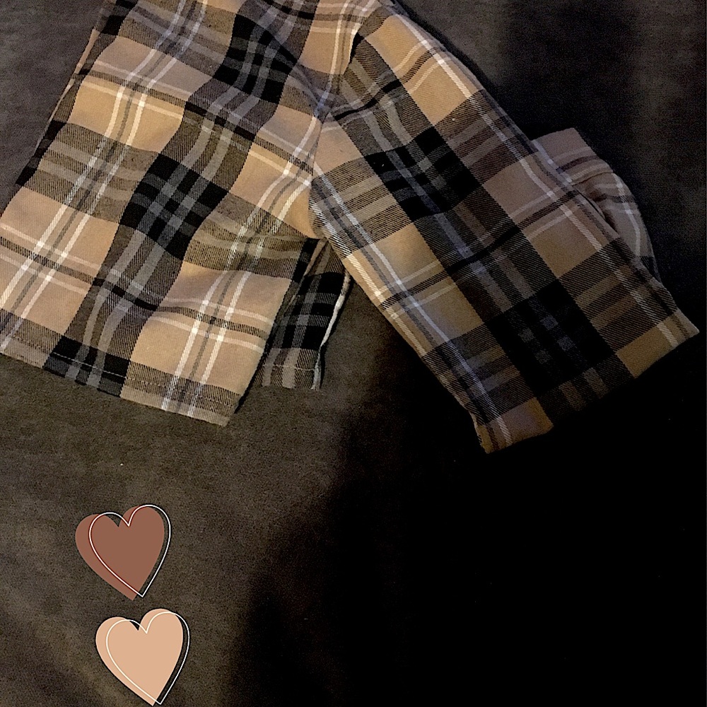 This is a brown fanel crop top comfortable.